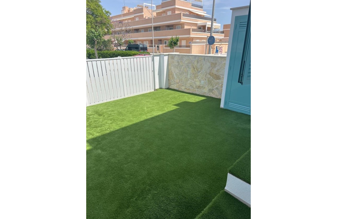 Revente - Bungalow -
Pilar de la Horadada - El Mojón