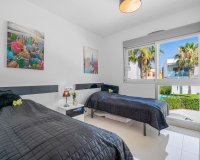 Revente - Bungalow -
Punta Prima - Costa Blanca