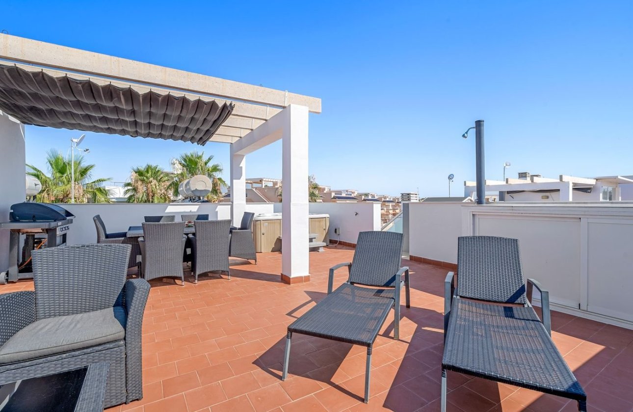 Revente - Bungalow -
Punta Prima - Costa Blanca