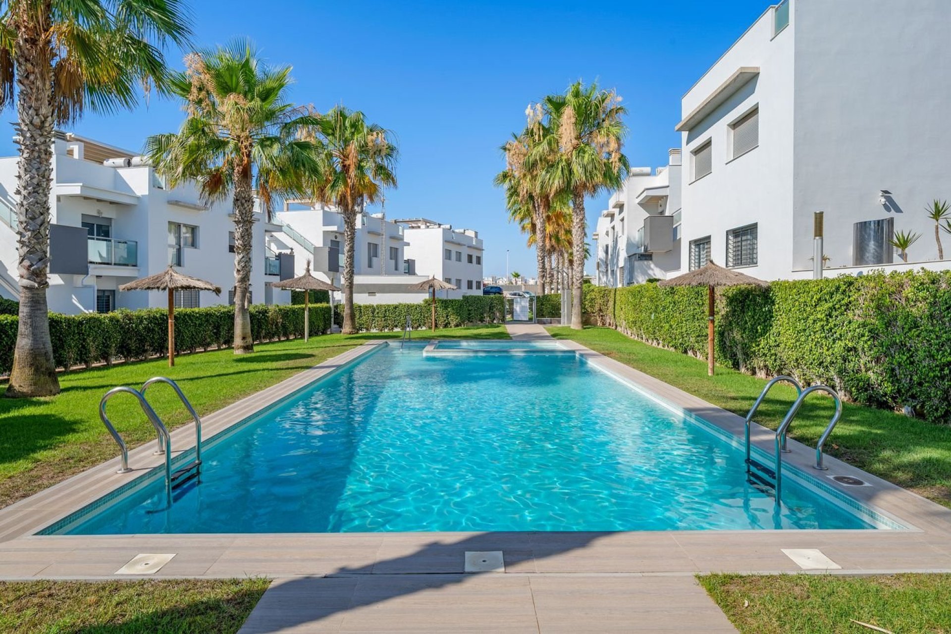 Revente - Bungalow -
Punta Prima - Costa Blanca