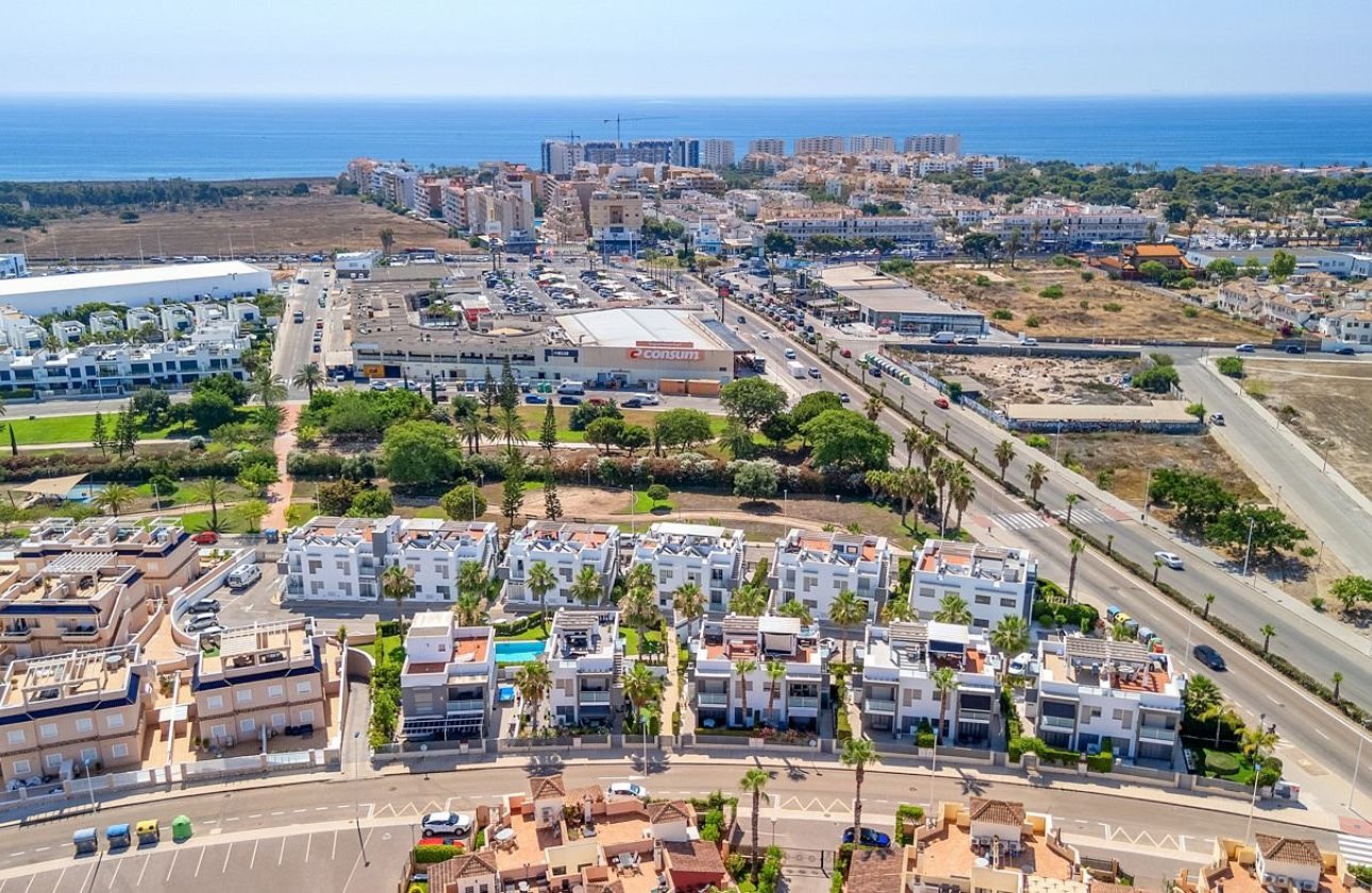 Revente - Bungalow -
Punta Prima - Costa Blanca