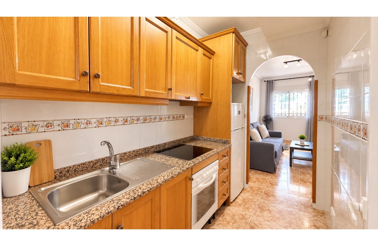 Revente - Bungalow -
Punta Prima - Costa Blanca