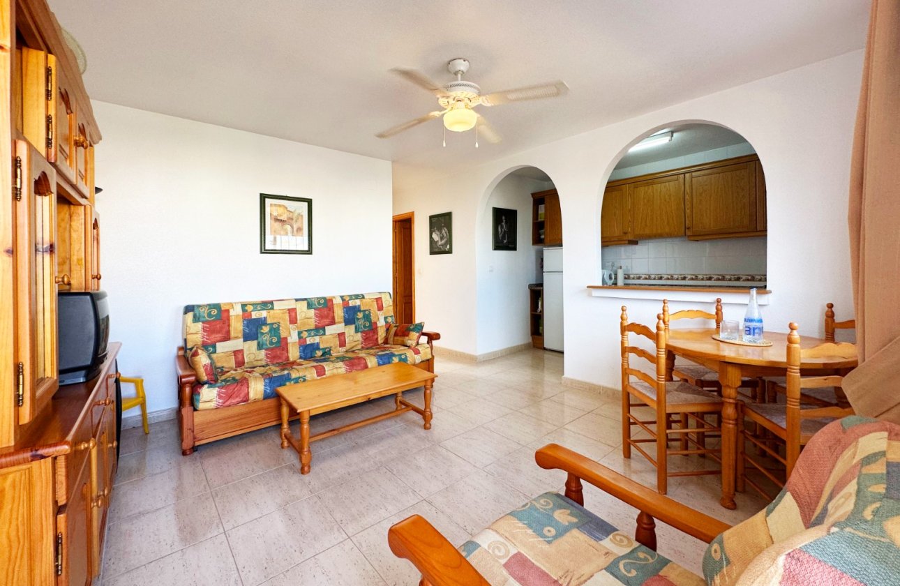 Revente - Bungalow -
San Miguel de Salinas - Inland