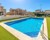 Revente - Bungalow -
San Miguel de Salinas - Inland