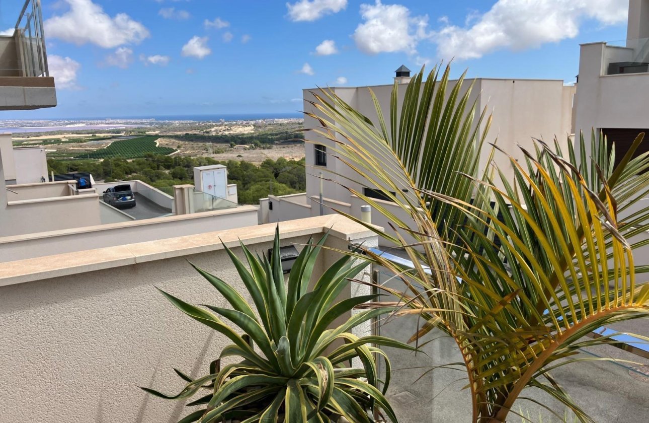 Revente - Bungalow -
San Miguel de Salinas - Las Colinas