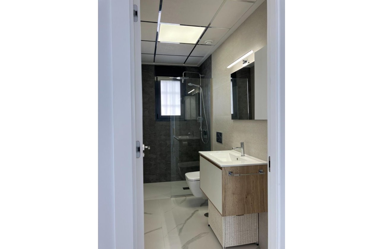 Revente - Bungalow -
San Miguel de Salinas - Las Colinas