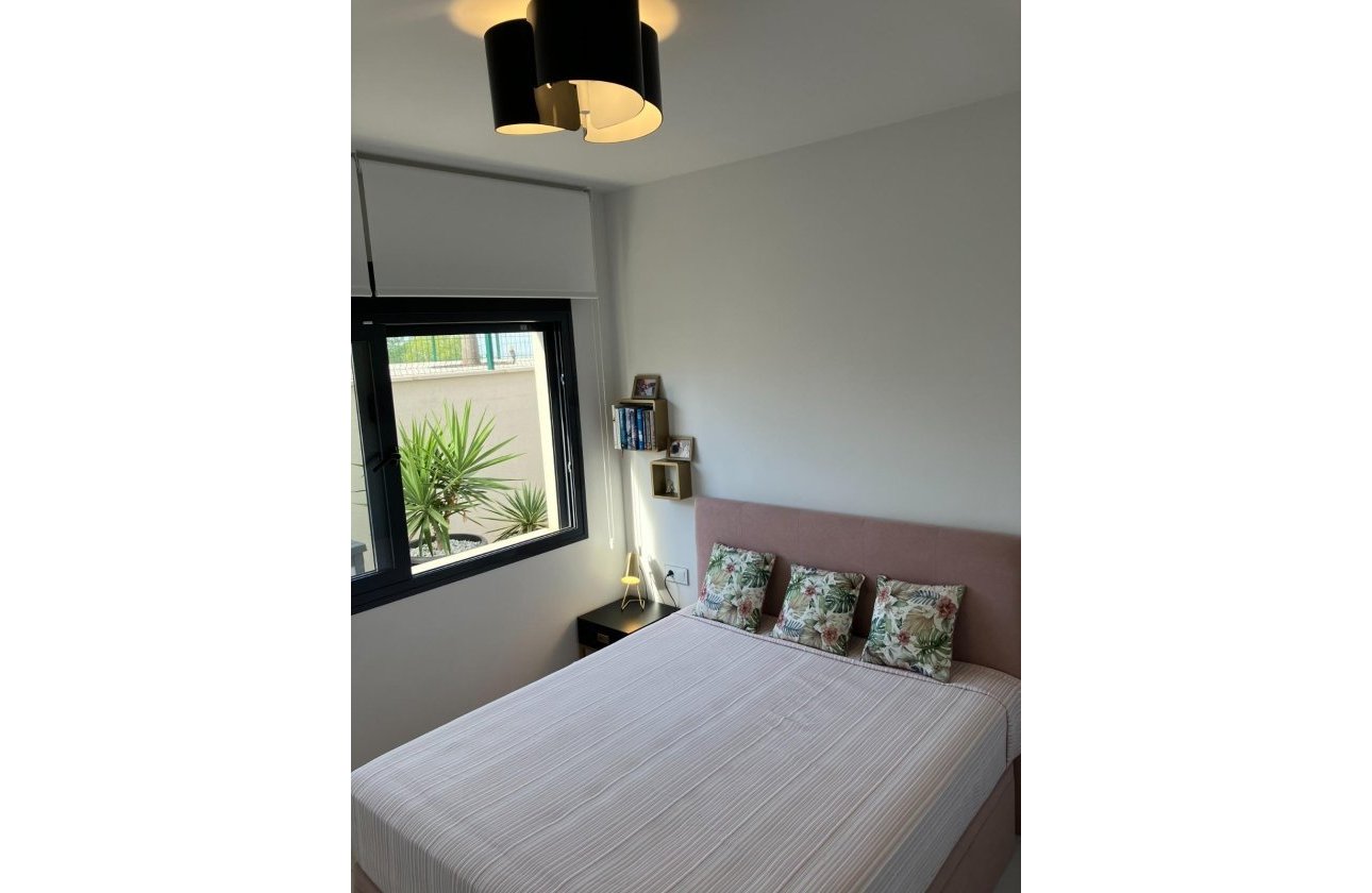 Revente - Bungalow -
San Miguel de Salinas - Las Colinas