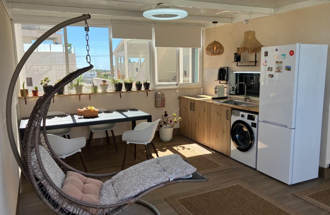 Revente - Bungalow -
San Miguel de Salinas - Las Colinas