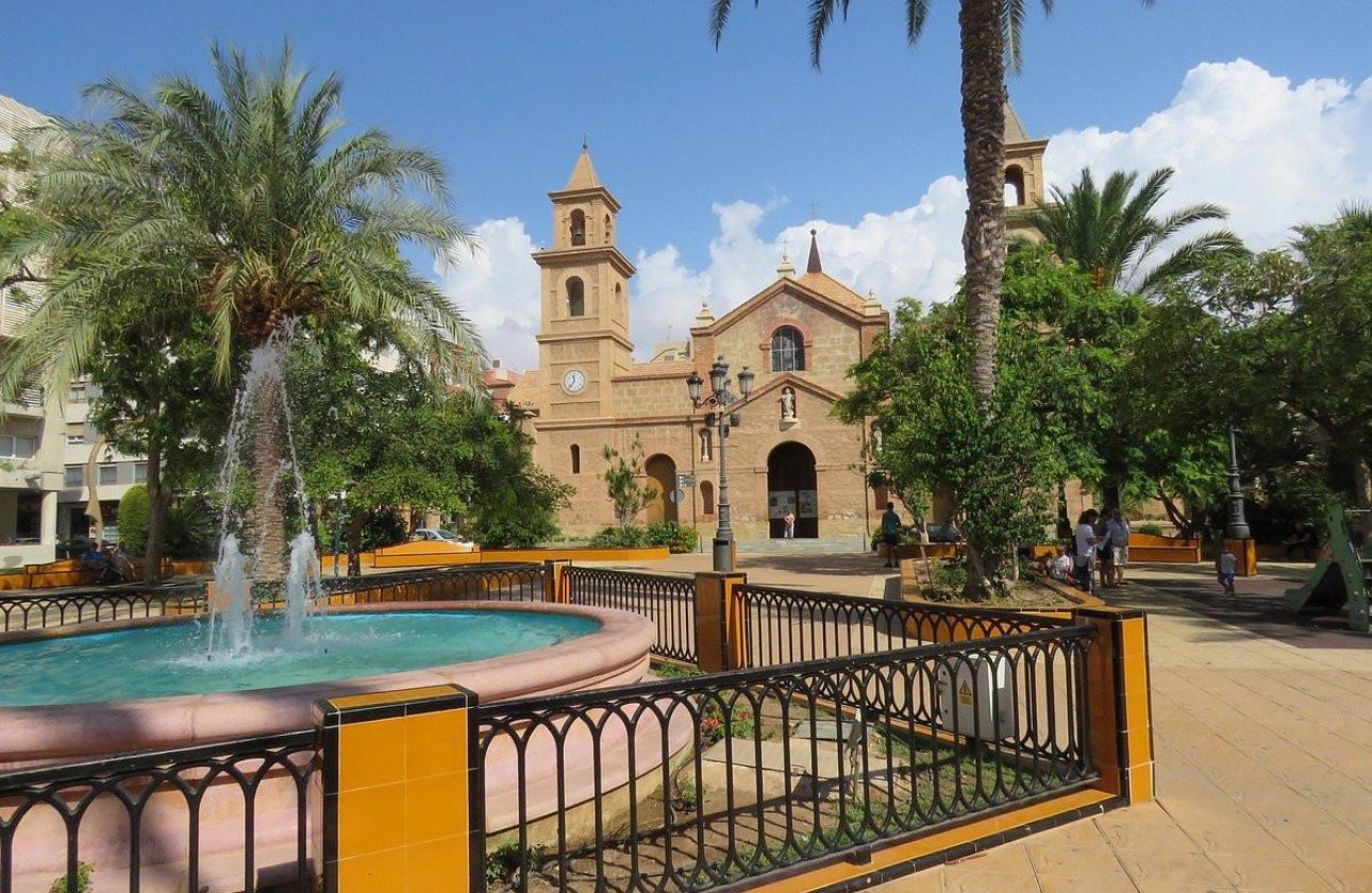 Revente - Bungalow -
Torrevieja - Acequion