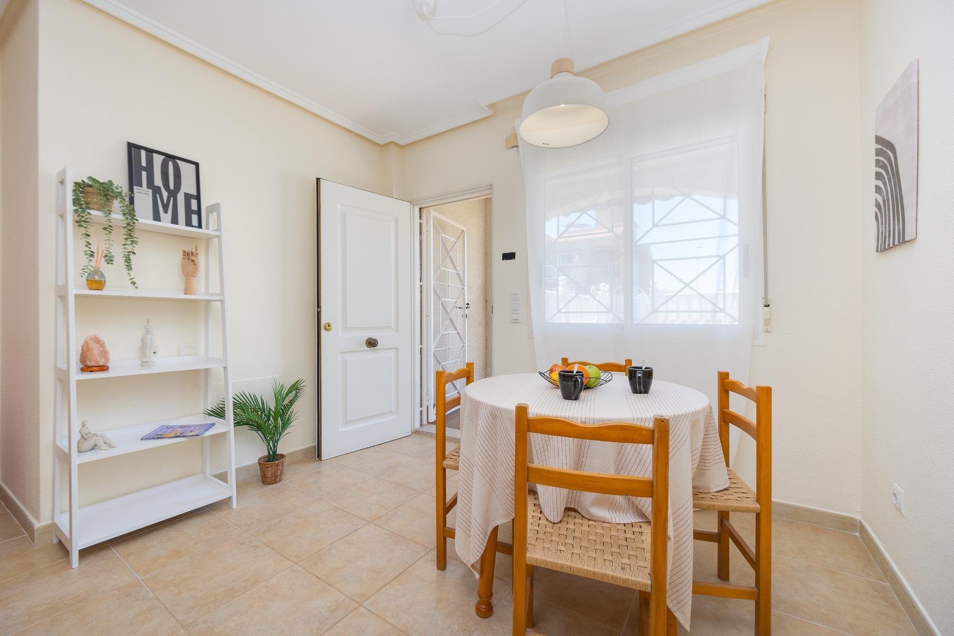 Revente - Bungalow -
Torrevieja - Aguas Nuevas 1