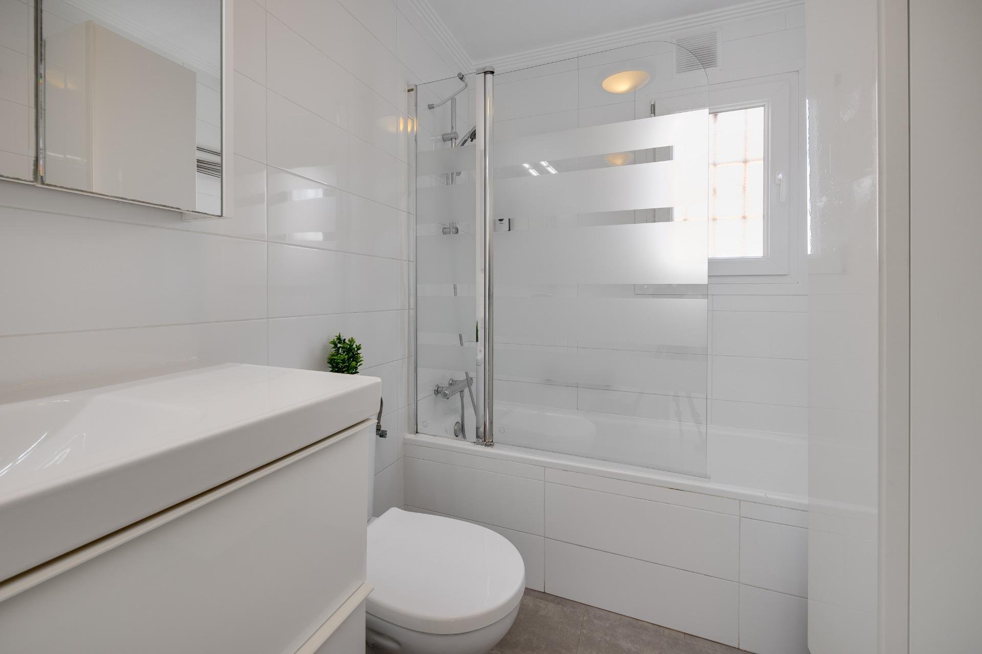 Revente - Bungalow -
Torrevieja - Aguas Nuevas