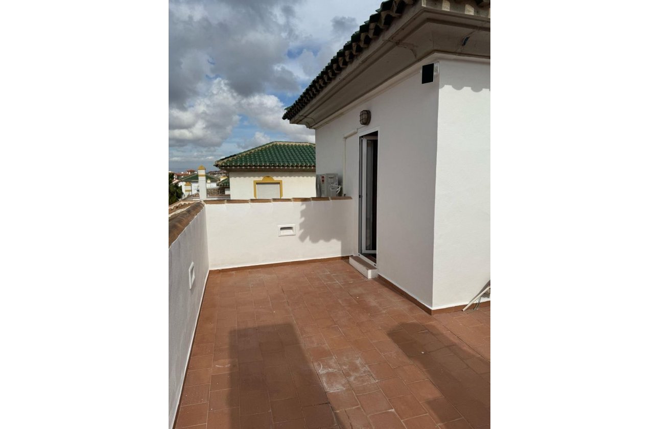 Revente - Bungalow -
Torrevieja - Cañada Del Molino