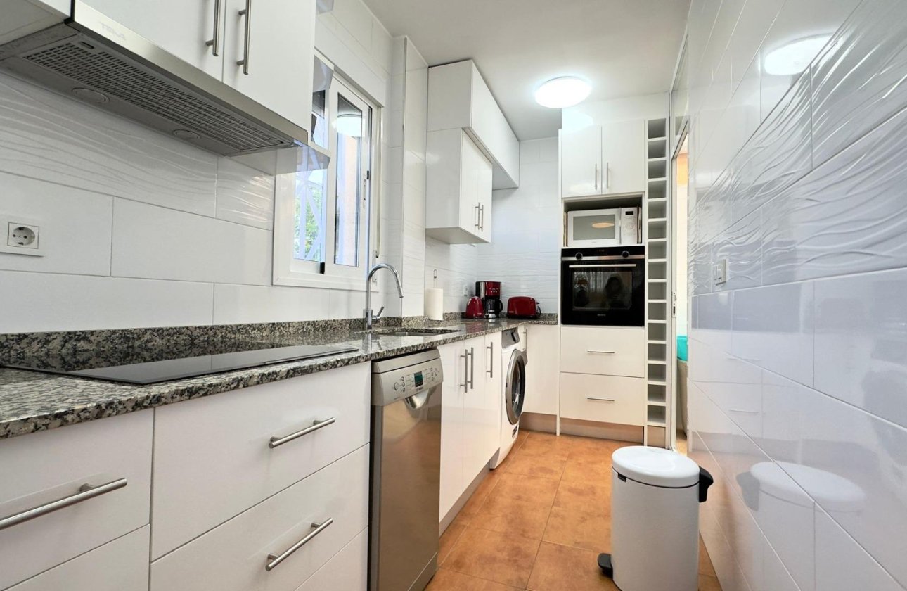 Revente - Bungalow -
Torrevieja - Centro