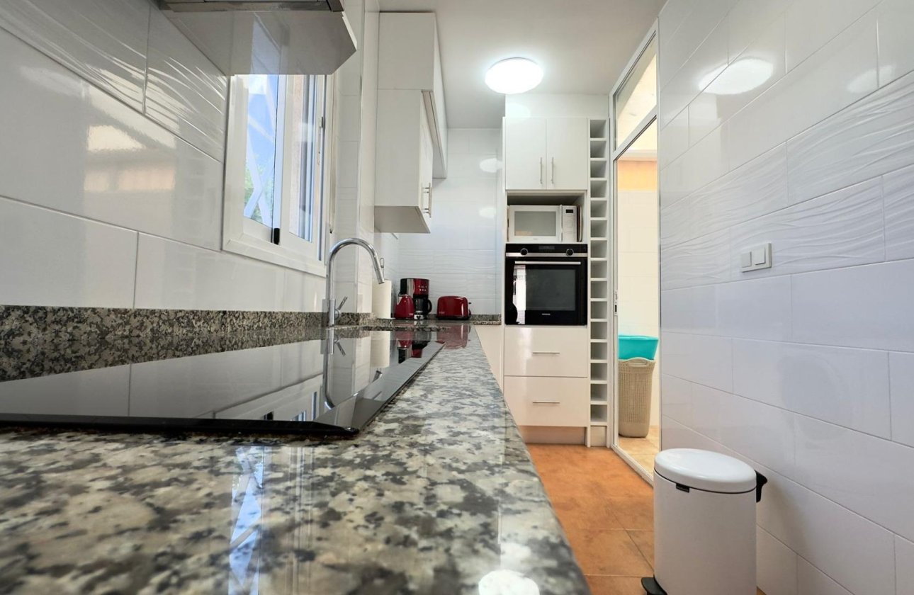 Revente - Bungalow -
Torrevieja - Centro