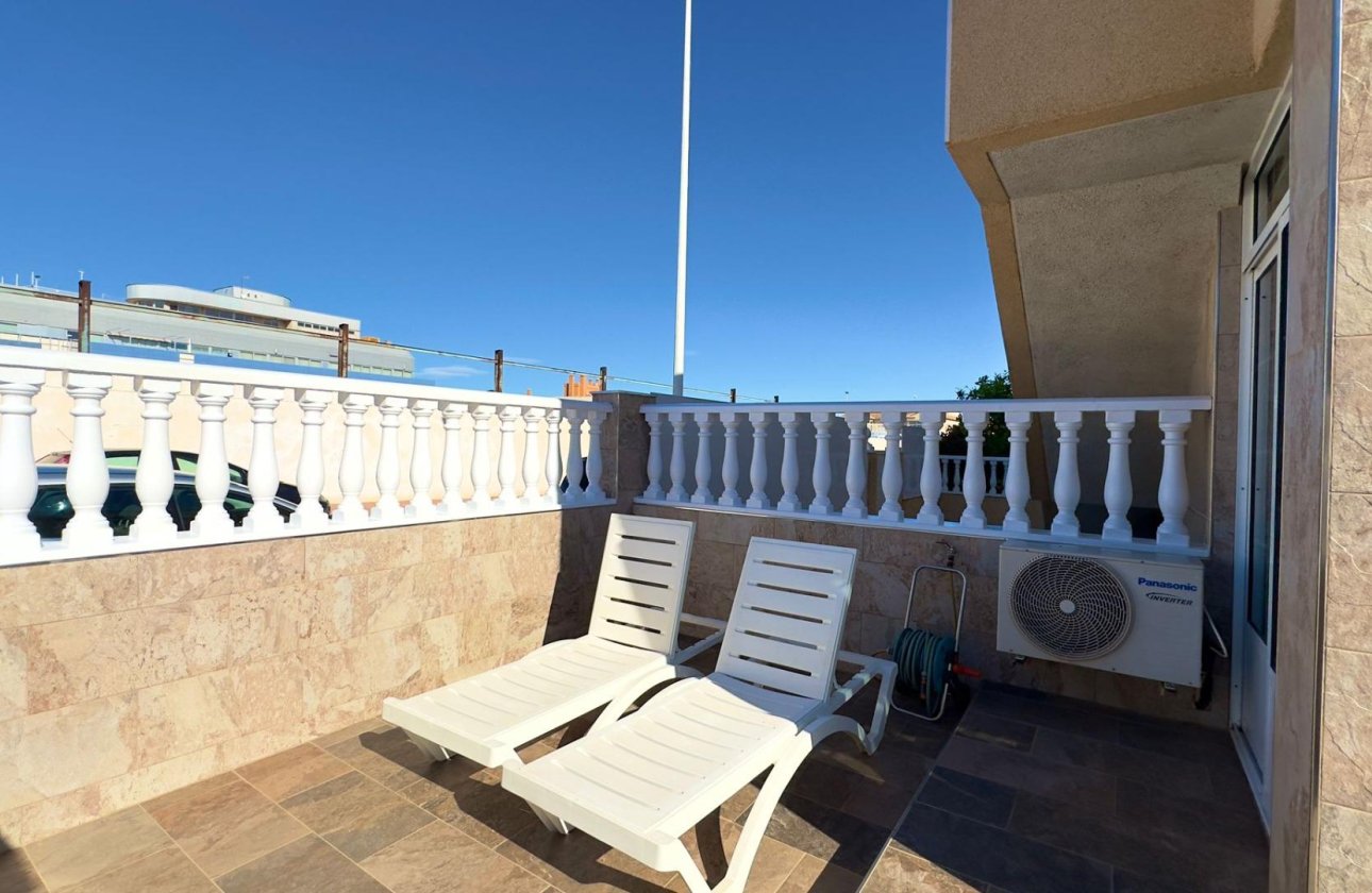 Revente - Bungalow -
Torrevieja - Centro