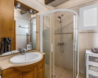 Revente - Bungalow -
Torrevieja - Centro