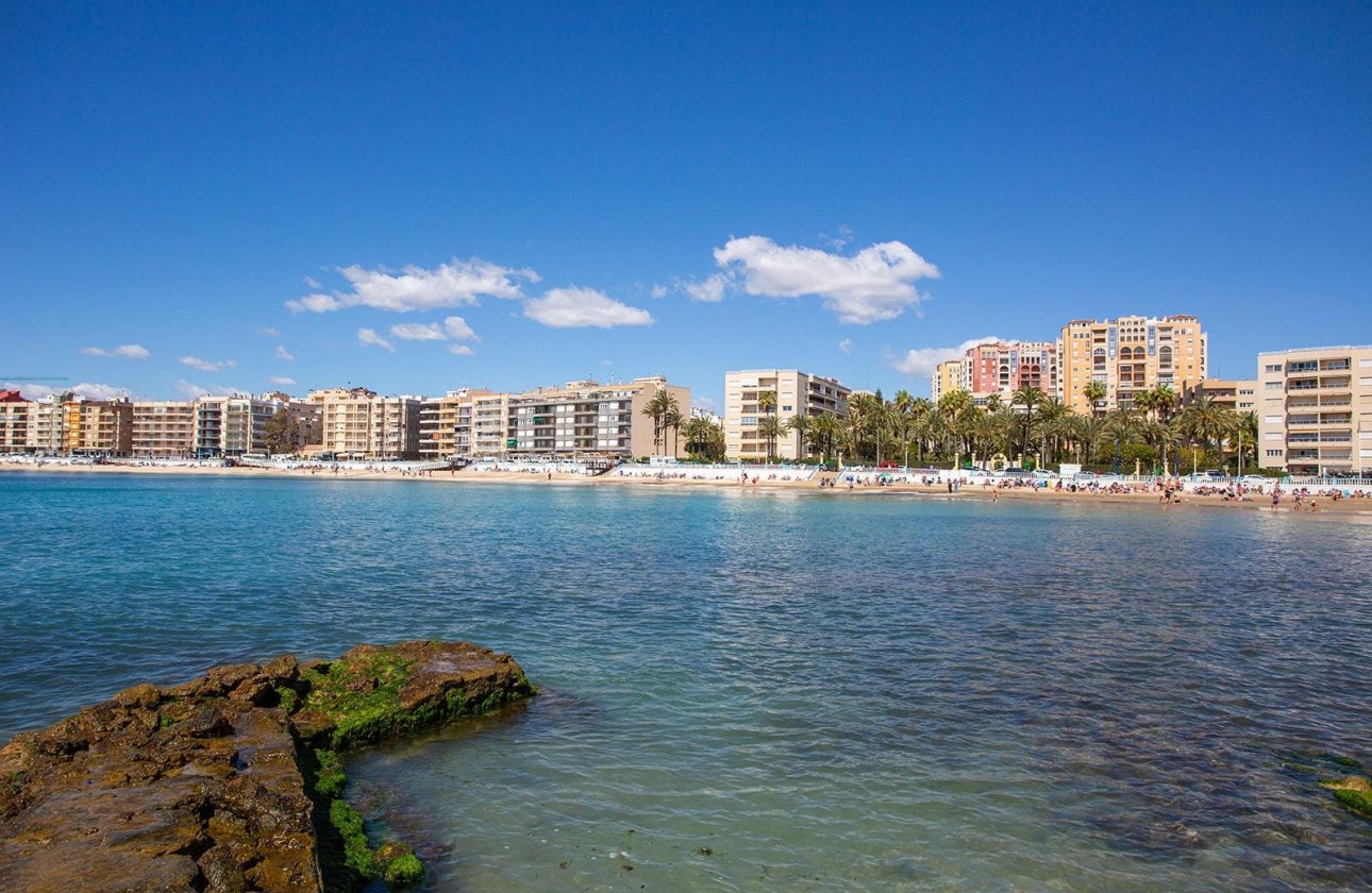 Revente - Bungalow -
Torrevieja - Centro