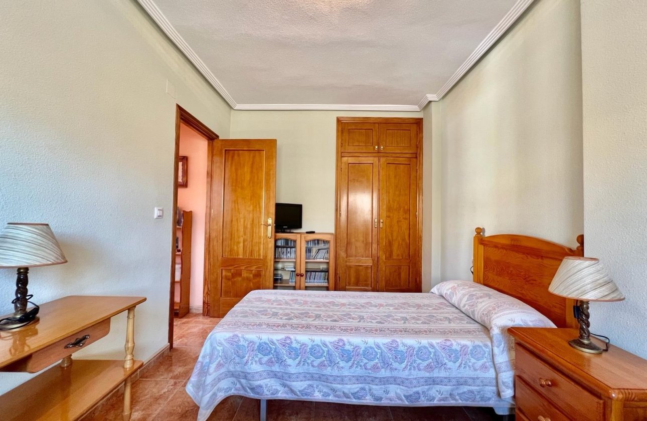 Revente - Bungalow -
Torrevieja - Centro