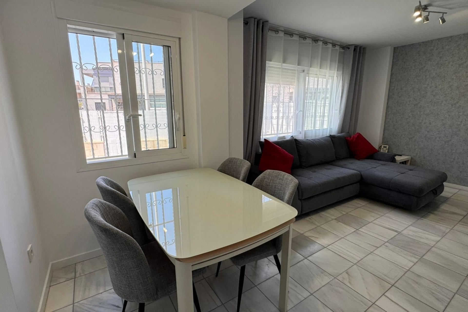 Revente - Bungalow -
Torrevieja - Costa Blanca