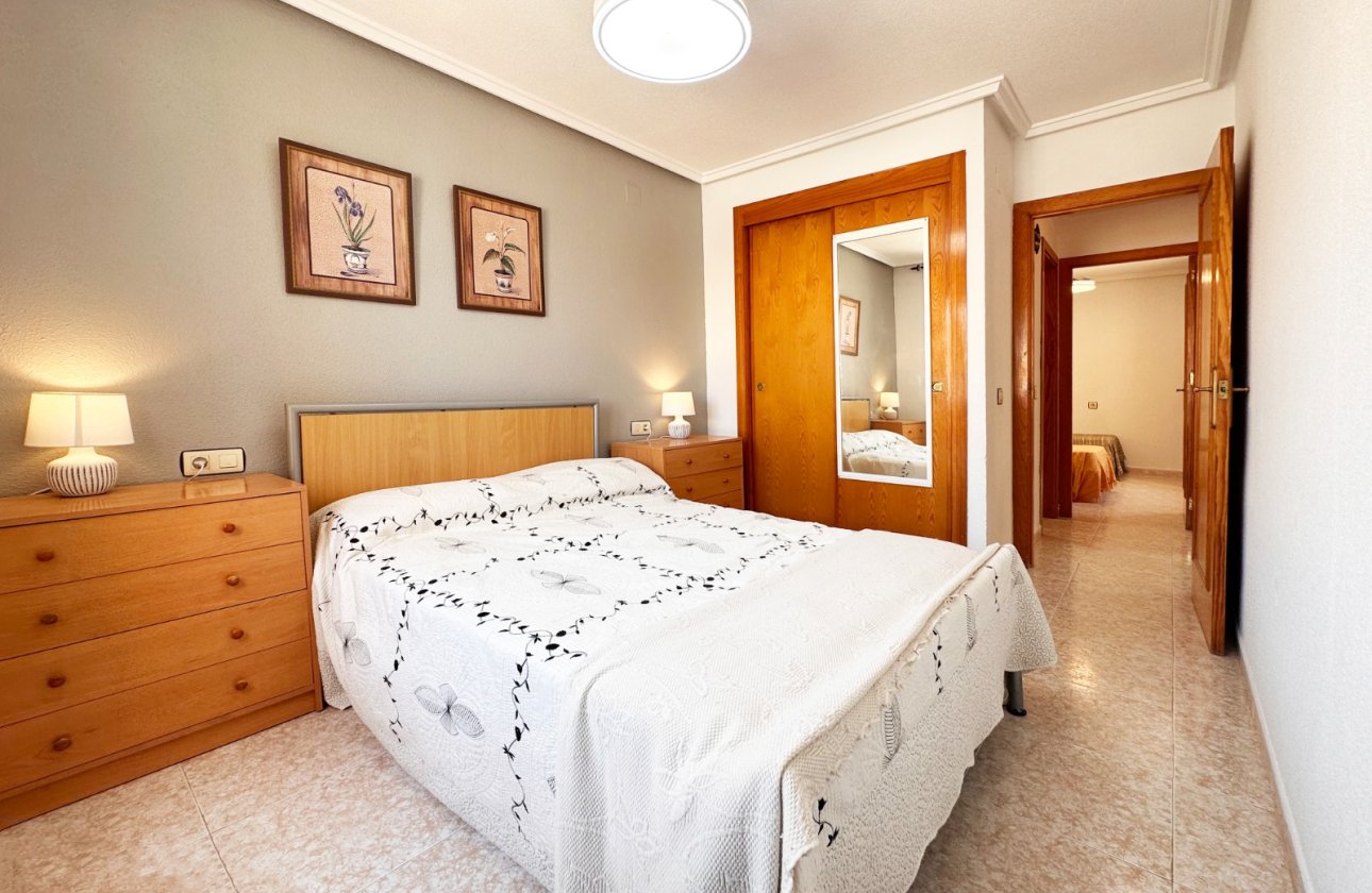 Revente - Bungalow -
Torrevieja - Costa Blanca