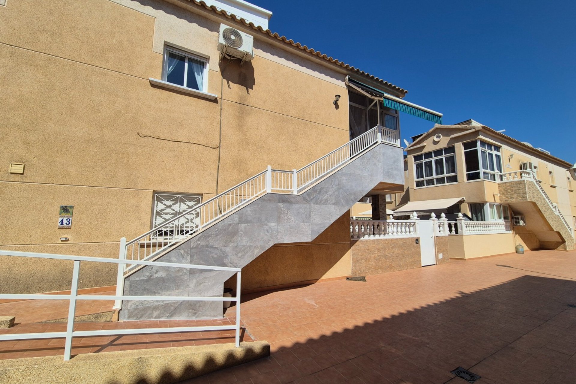 Revente - Bungalow -
Torrevieja - Costa Blanca