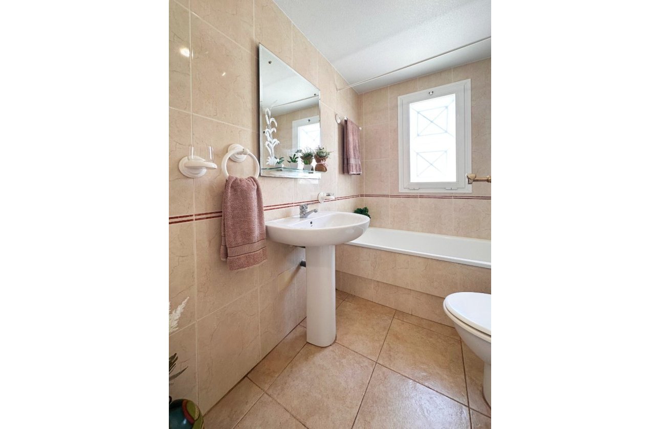 Revente - Bungalow -
Torrevieja - Costa Blanca