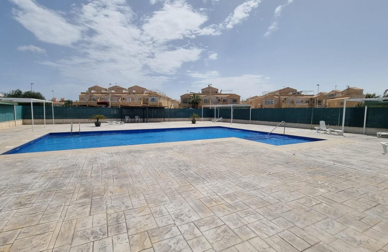 Revente - Bungalow -
Torrevieja - La Siesta - El Salado - Torreta