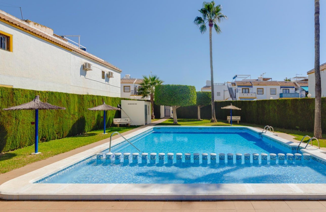Revente - Bungalow -
Torrevieja - La Siesta - El Salado - Torreta