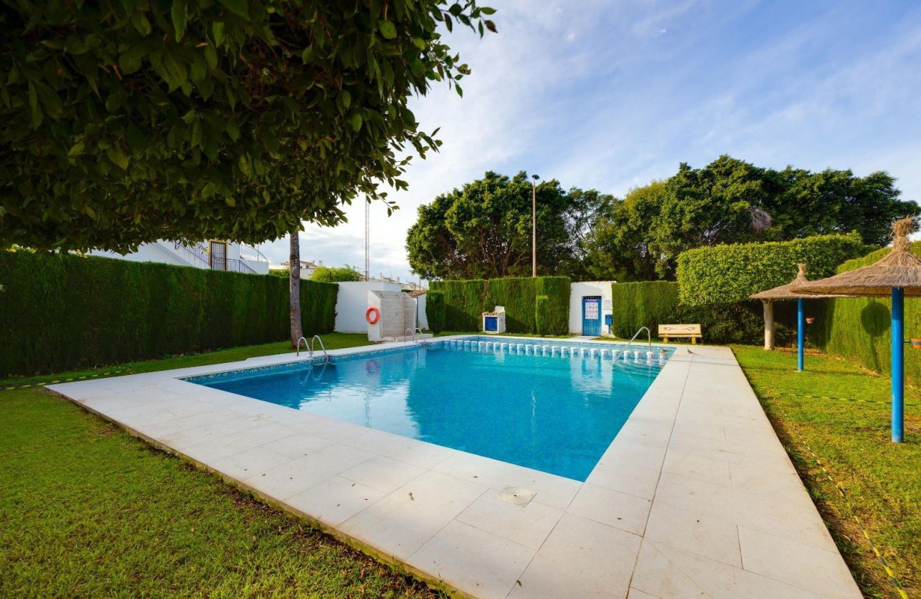 Revente - Bungalow -
Torrevieja - La Siesta - El Salado - Torreta