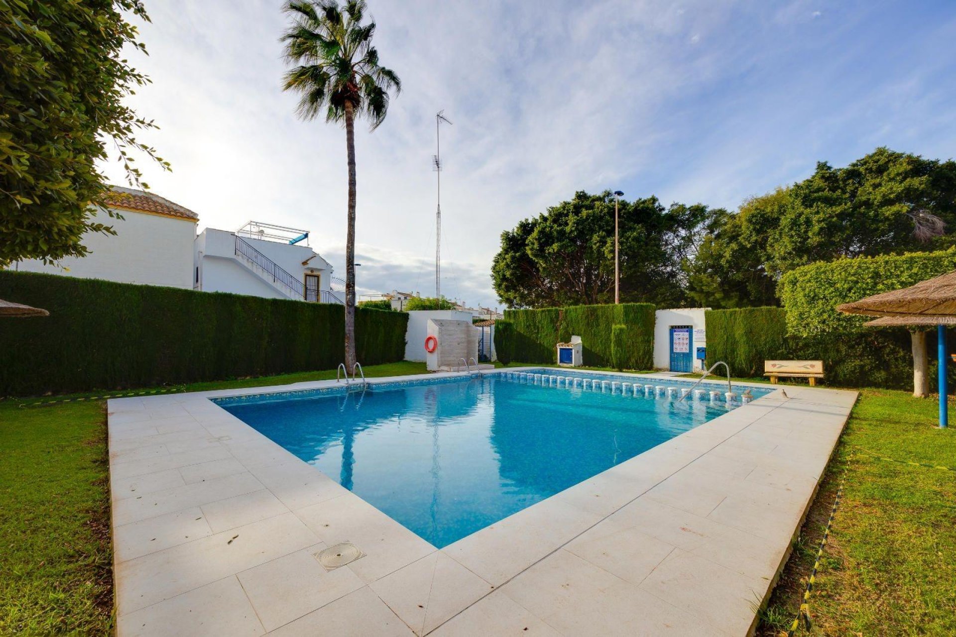 Revente - Bungalow -
Torrevieja - La Siesta - El Salado - Torreta