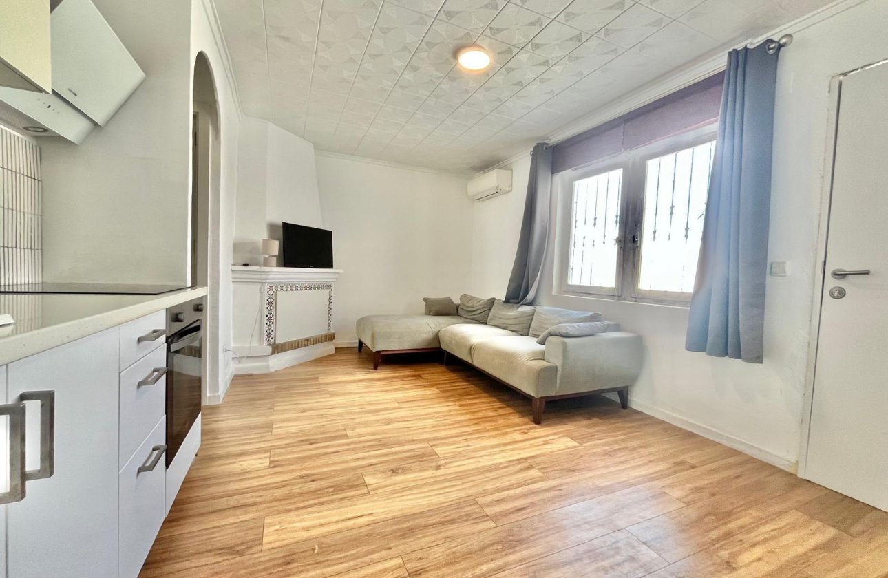 Revente - Bungalow -
Torrevieja - La Siesta - El Salado - Torreta