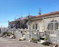 Revente - Bungalow -
Torrevieja - La Siesta - El Salado - Torreta