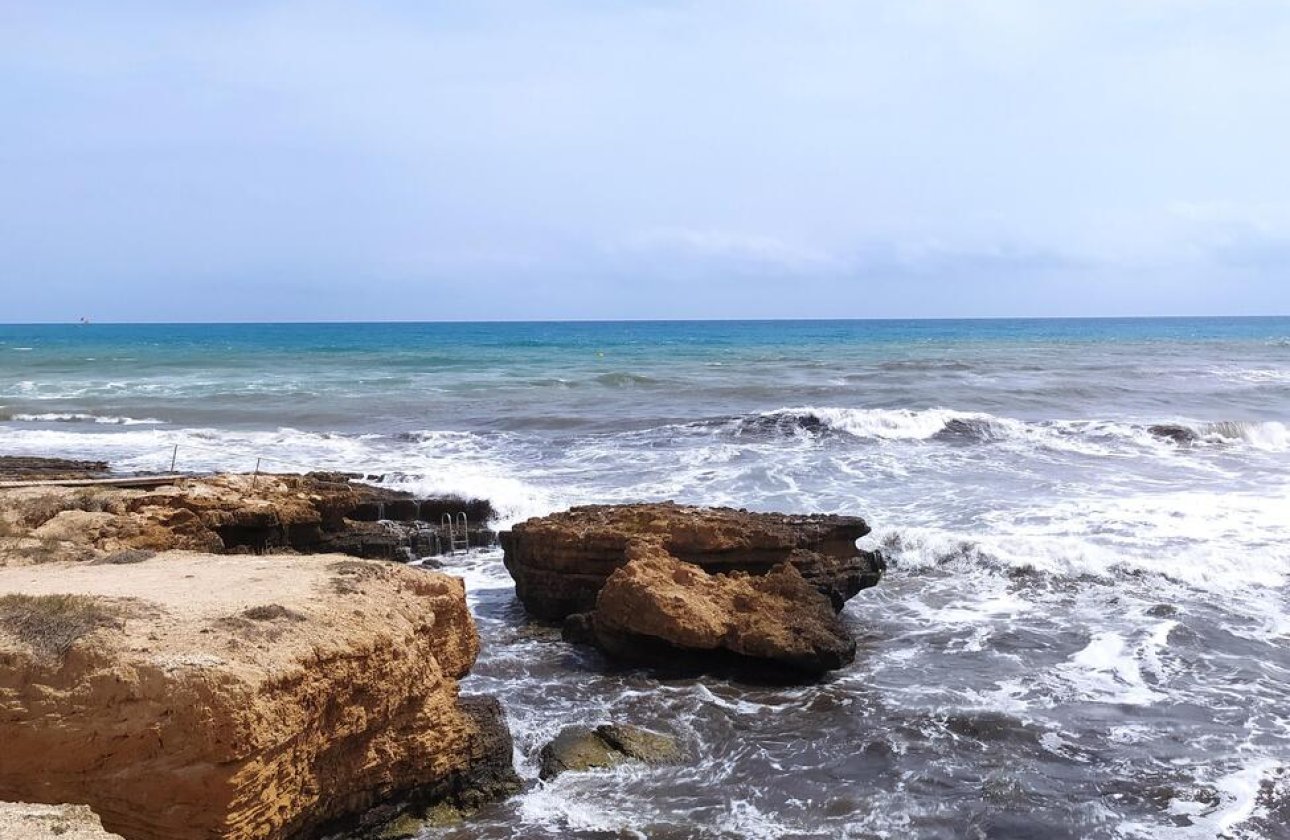 Revente - Bungalow -
Torrevieja - LA VELETA MAR AZUL