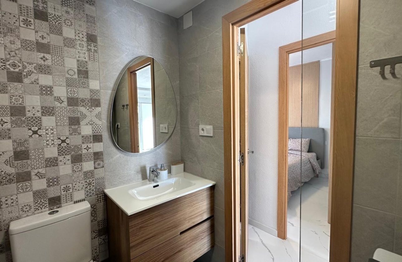 Revente - Bungalow -
Torrevieja - Los Balcones