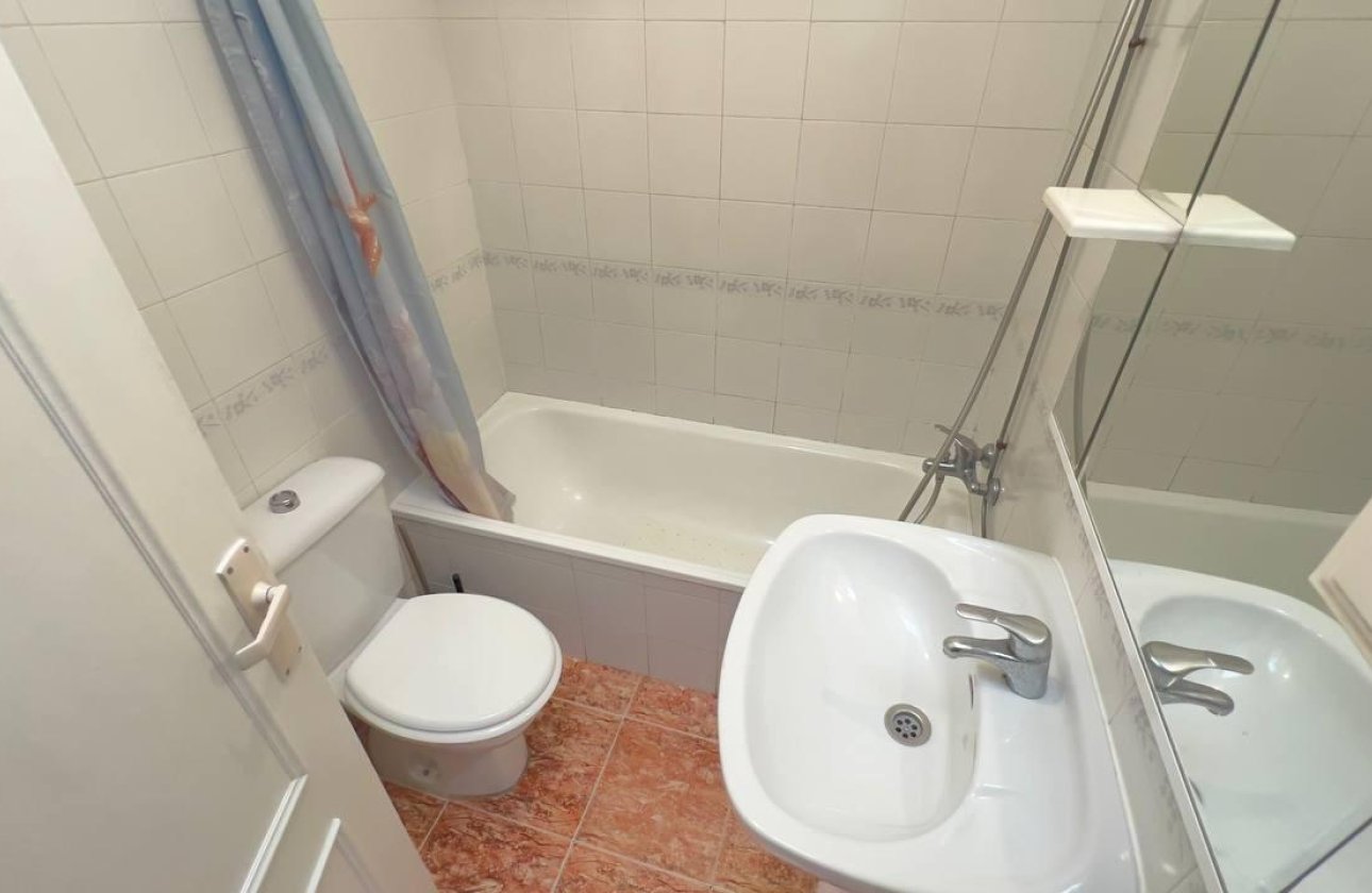 Revente - Bungalow -
Torrevieja - Los Balcones
