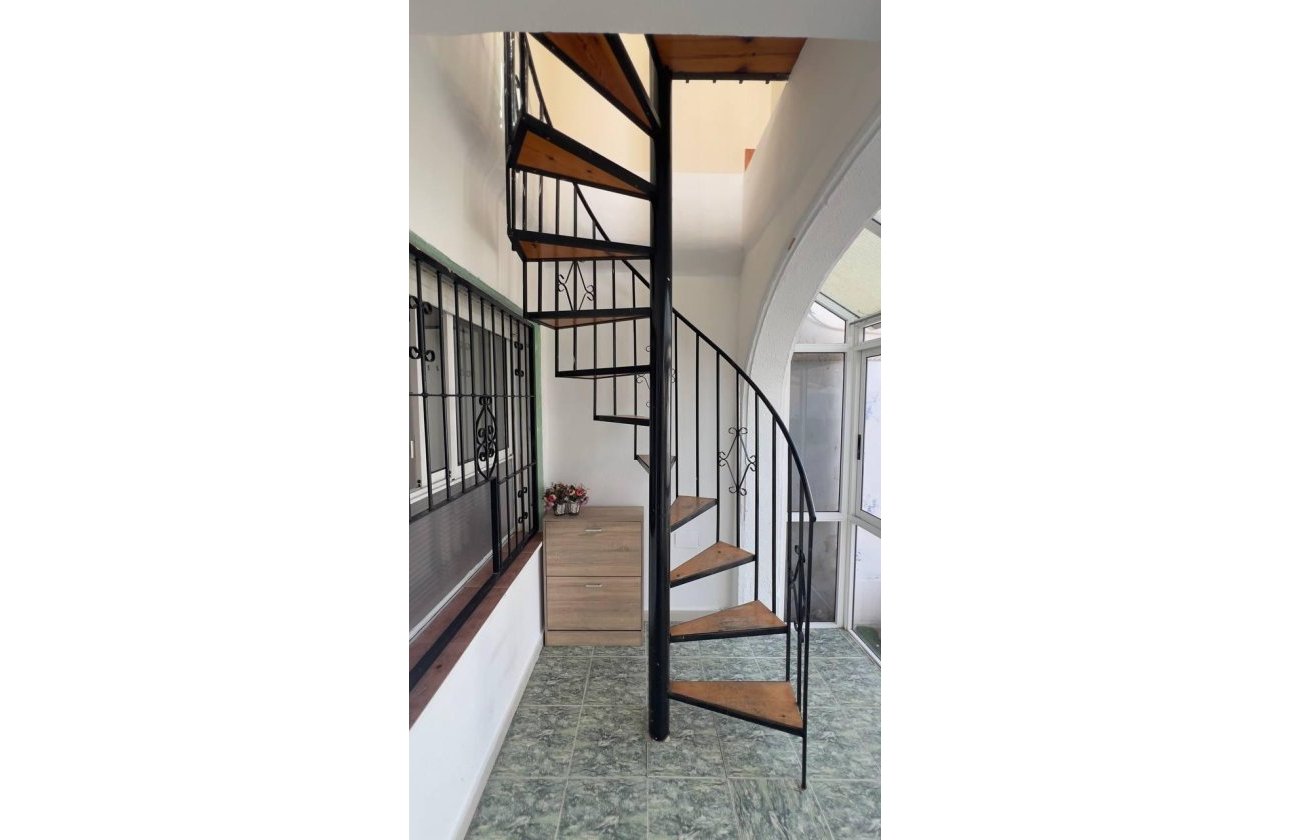 Revente - Bungalow -
Torrevieja - Los Balcones