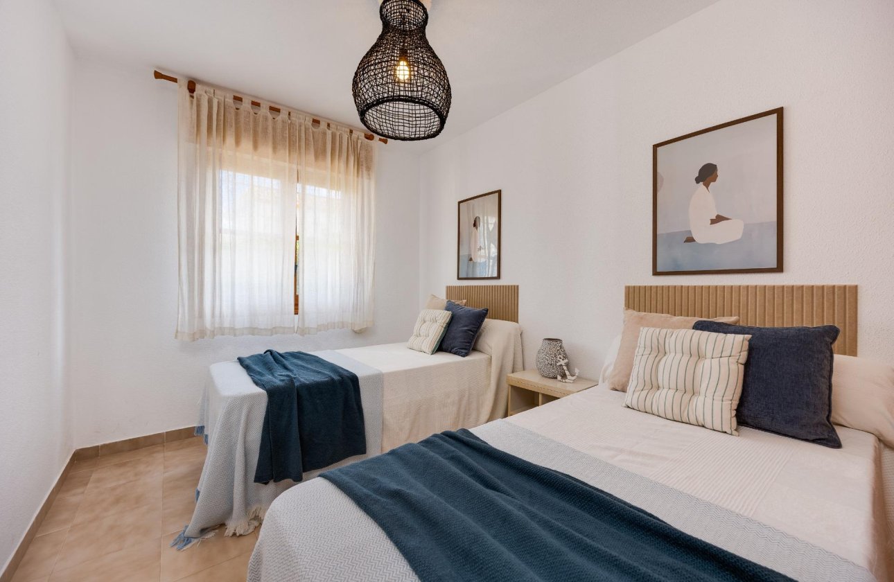 Revente - Bungalow -
Torrevieja - Los Balcones