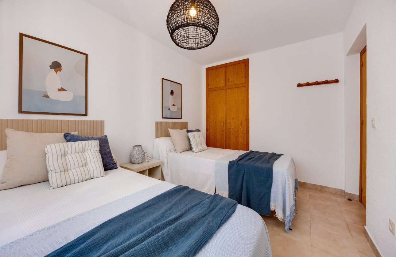 Revente - Bungalow -
Torrevieja - Los Balcones