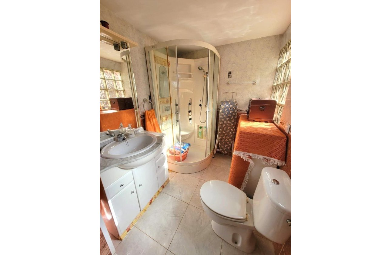 Revente - Bungalow -
Torrevieja - Los Frutales