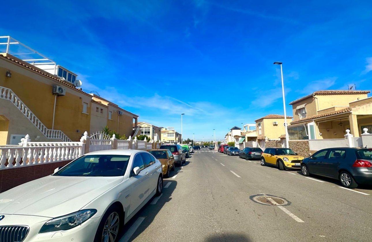 Revente - Bungalow -
Torrevieja - Playa de los Locos