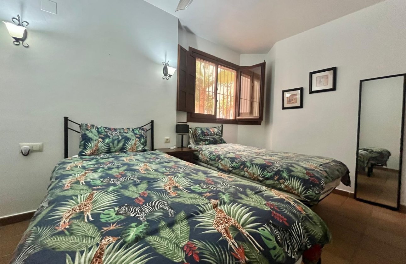 Revente - Bungalow -
Torrevieja - Punta Prima