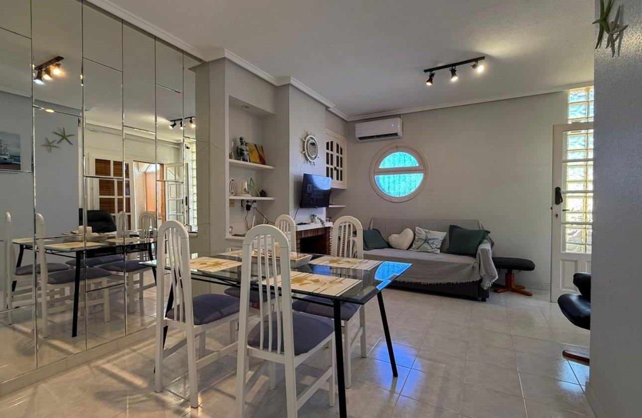 Revente - Bungalow -
Torrevieja - Punta Prima