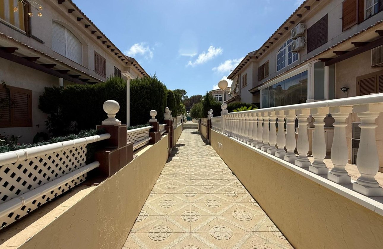 Revente - Bungalow -
Torrevieja - Punta Prima