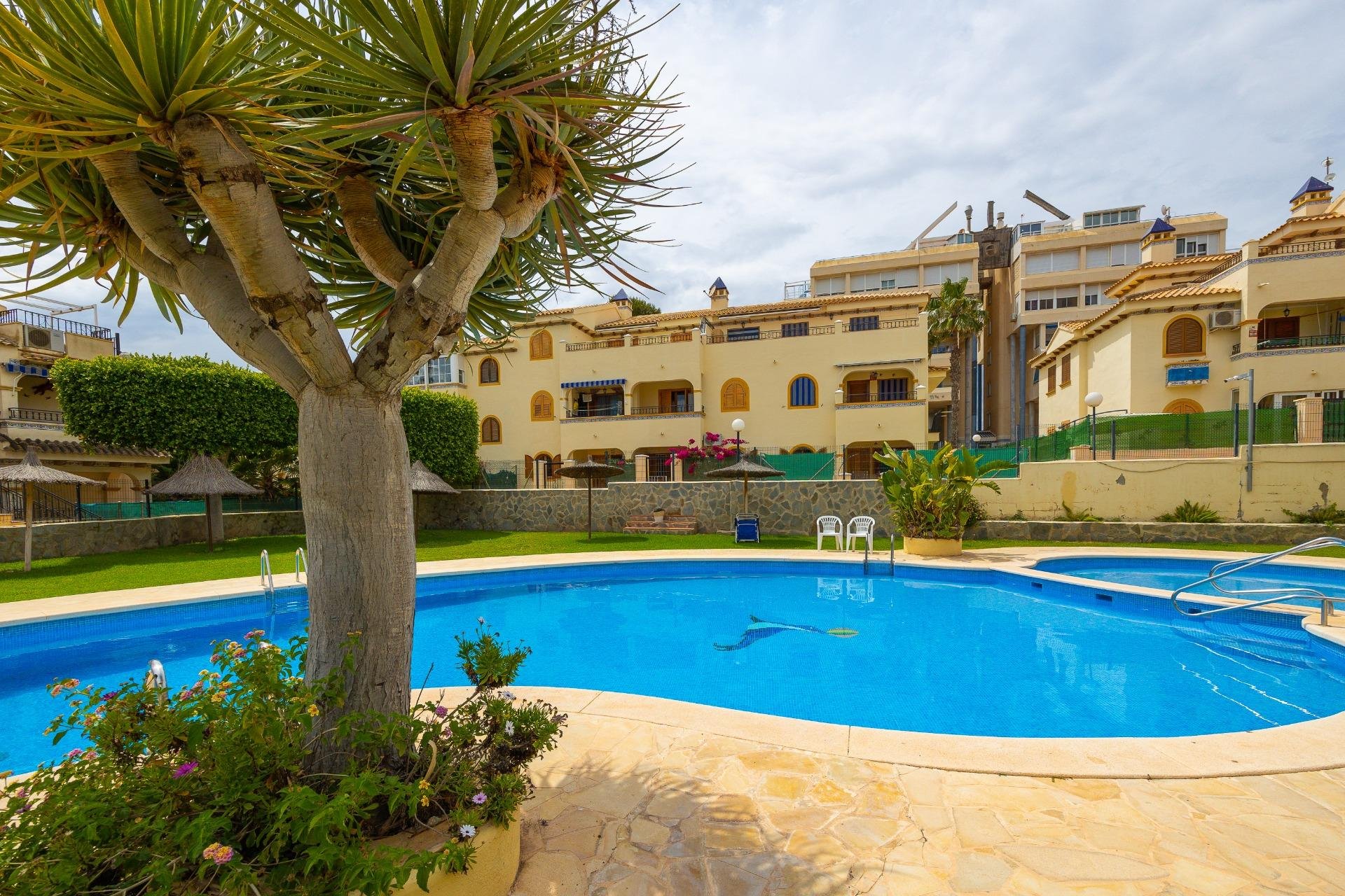 Revente - Bungalow -
Torrevieja - Torre La Mata