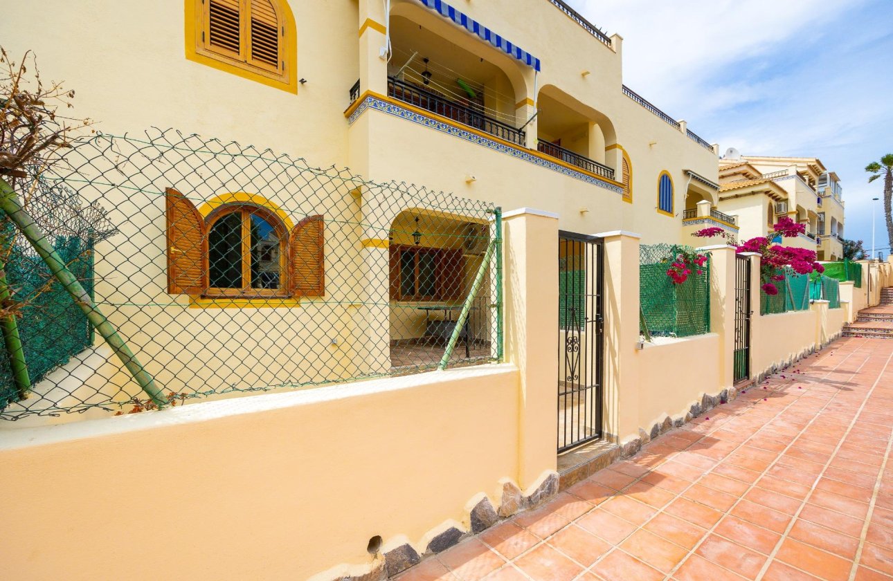 Revente - Bungalow -
Torrevieja - Torre La Mata