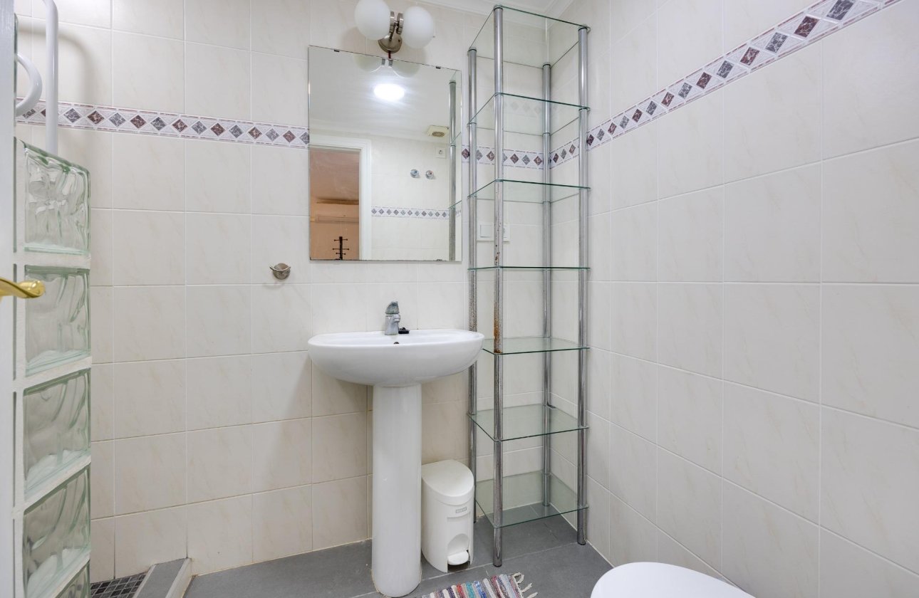 Revente - Bungalow -
Torrevieja - Torre La Mata