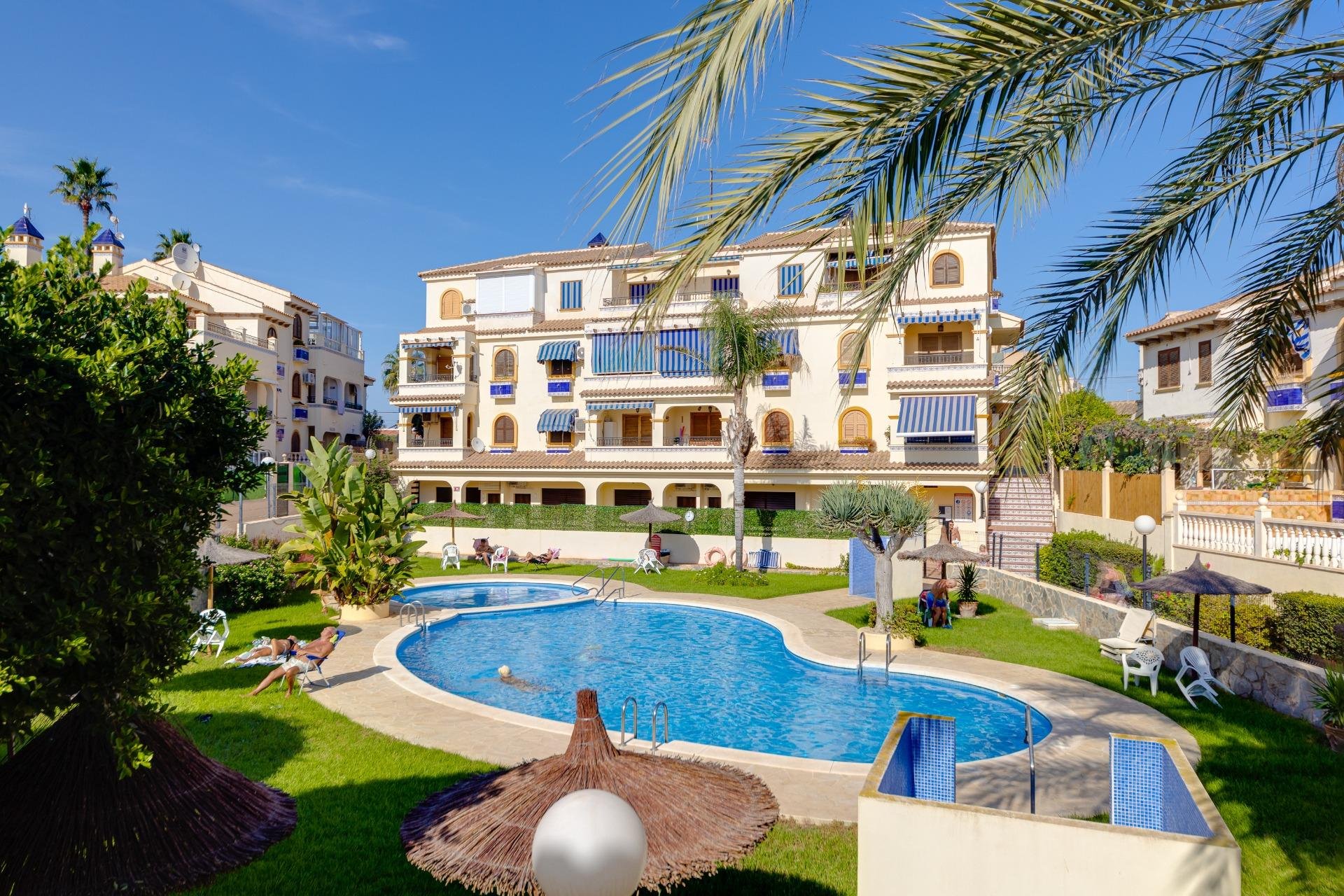 Revente - Bungalow -
Torrevieja - Torre La Mata