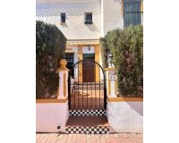 Revente - Bungalow -
Torrevieja - Torre La Mata