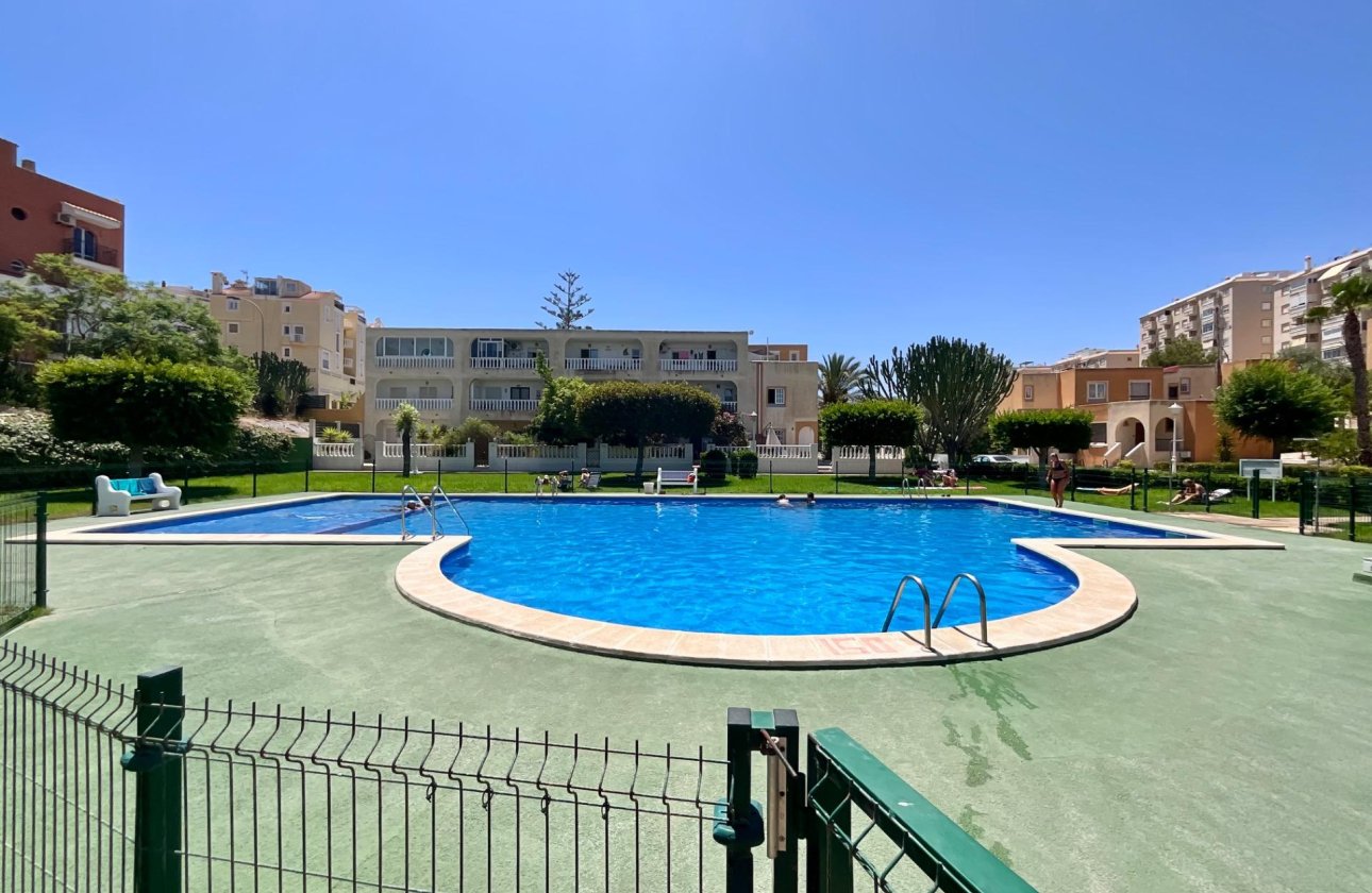 Revente - Bungalow -
Torrevieja - Torreblanca
