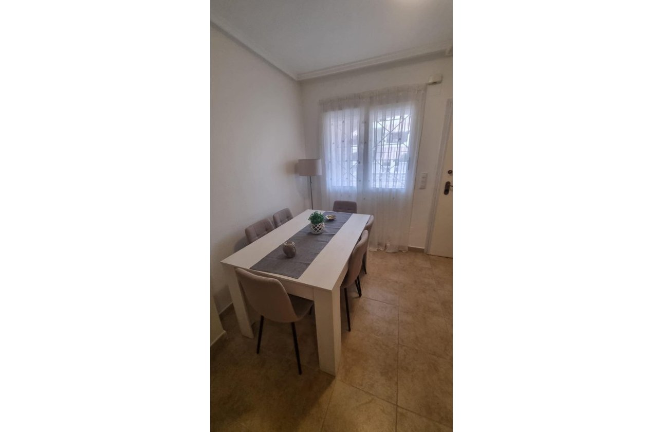 Revente - Bungalow -
Torrevieja - Torreblanca